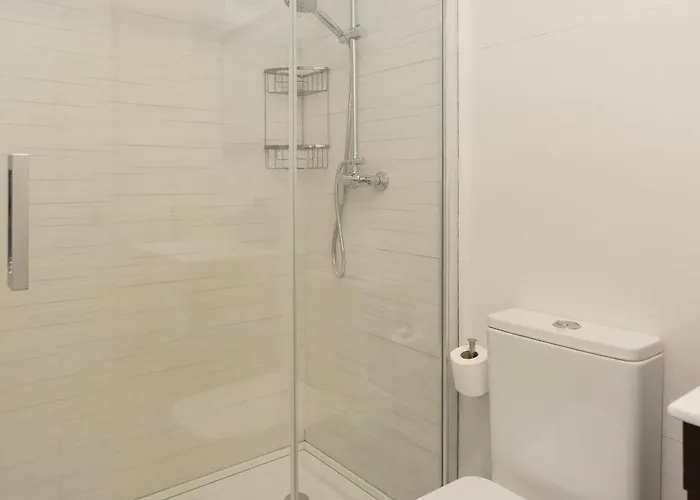 Liiiving In - Invictus Bolhao Market * 波尔图