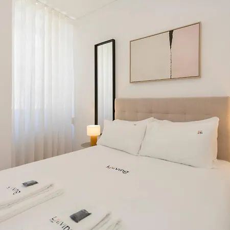 Liiiving In - Invictus Bolhao Market Apartamento Oporto