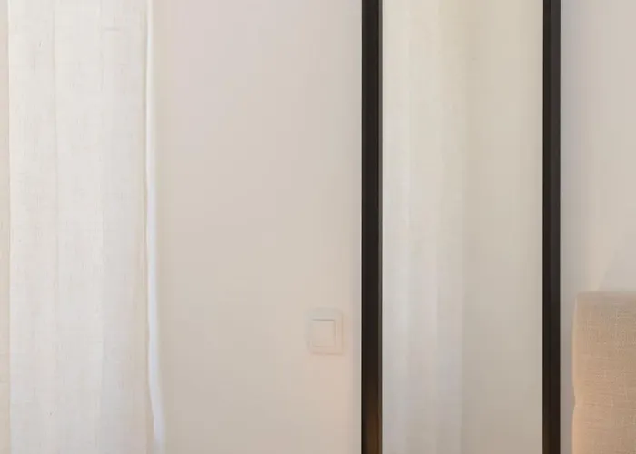 Liiiving In - Invictus Bolhao Market *