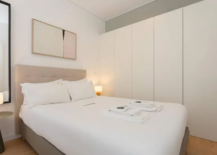 Apartment Liiiving In - Invictus Bolhao Market Porto